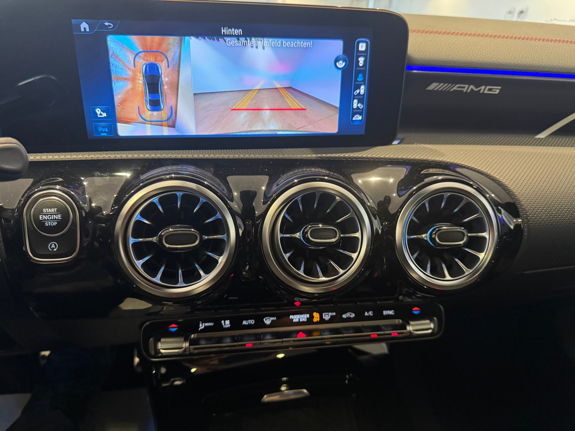 MERCEDES-BENZ CLA 35 AMG 4matic - 17