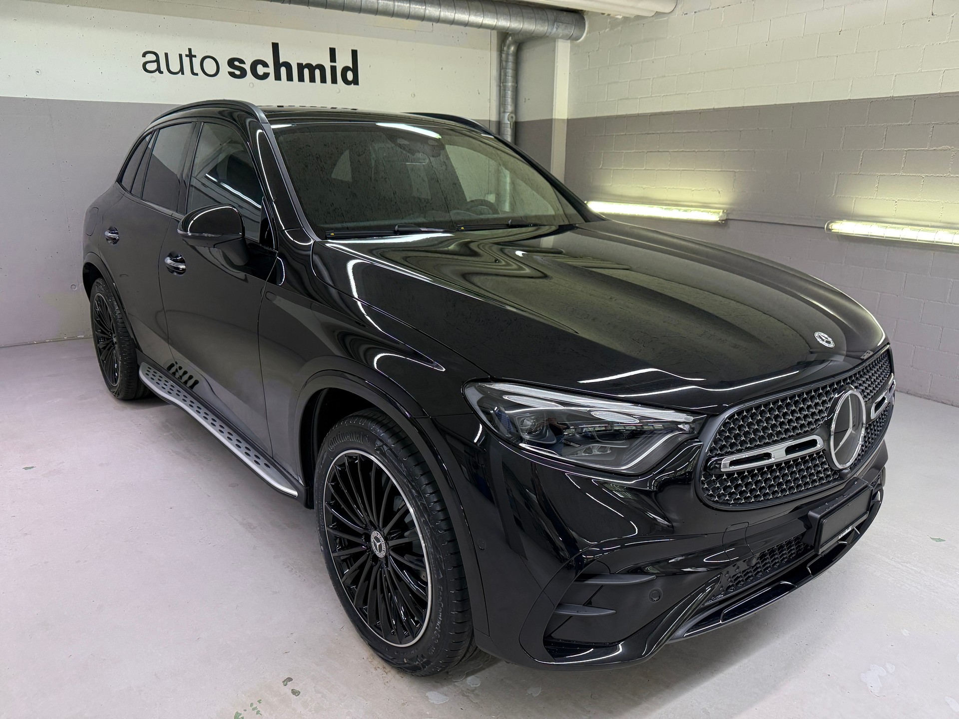 MERCEDES-BENZ GLC 300 4MATIC - 2