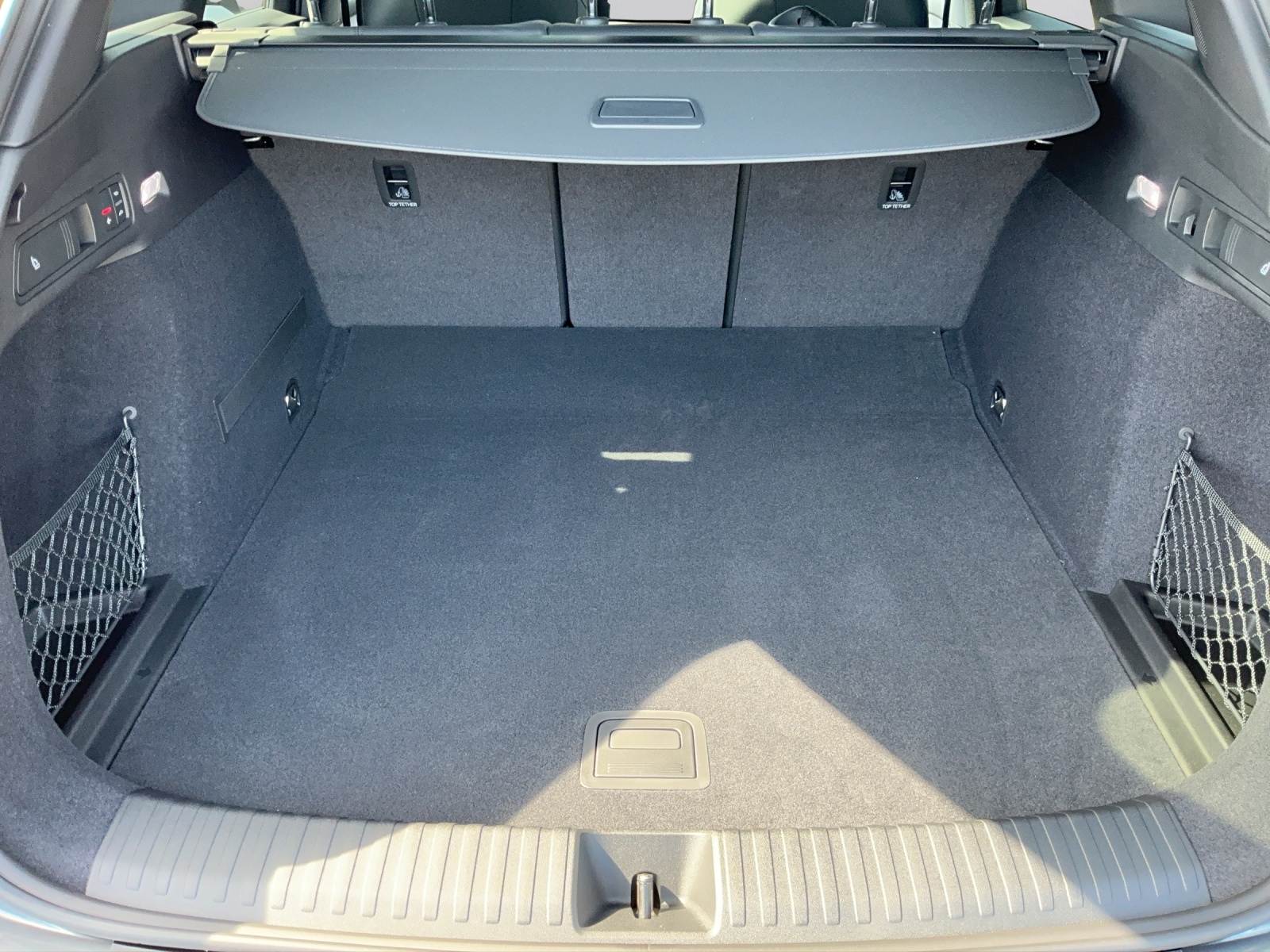 AUDI SQ6 e-tron quattro - 12