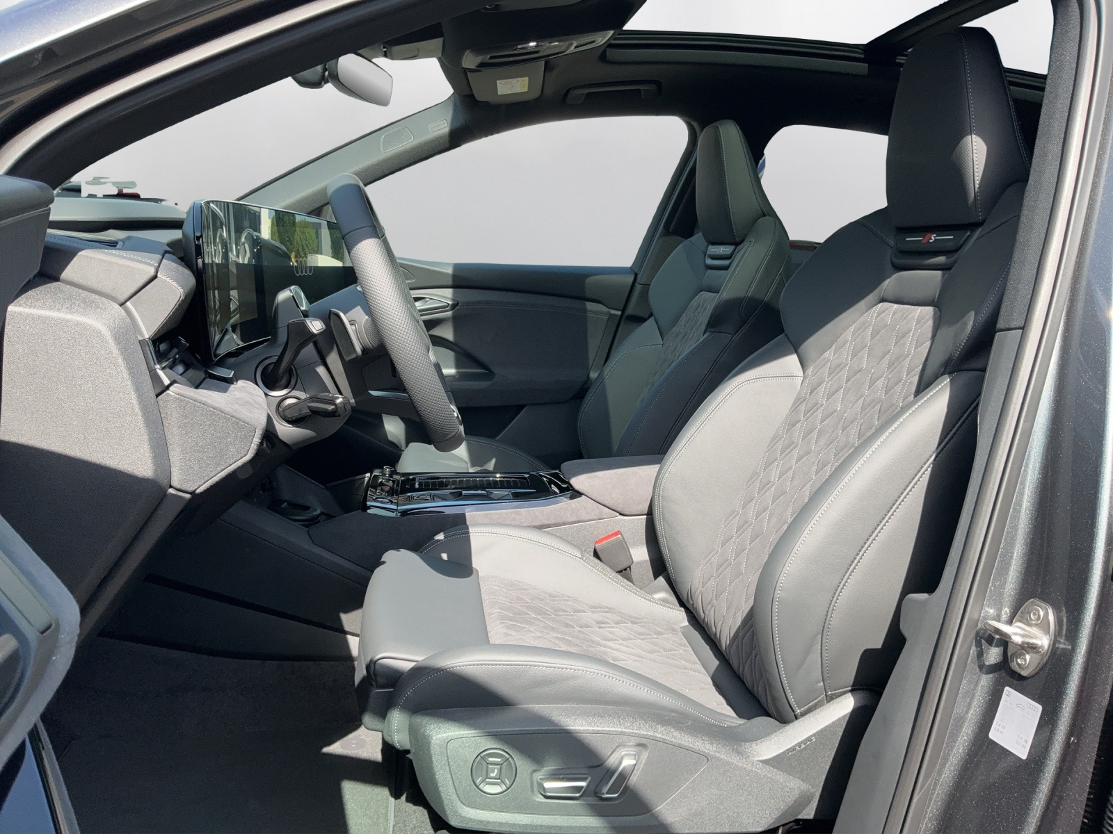 AUDI SQ6 e-tron quattro - 10