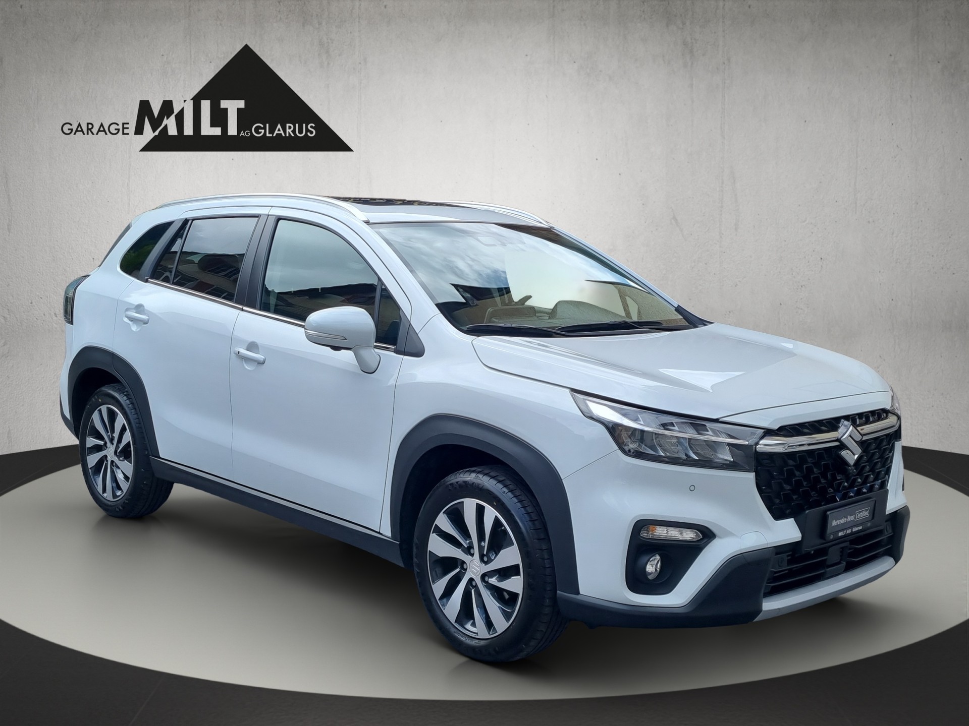 SUZUKI S-Cross 1.4 T Compact Top Hybrid 4x4 - 2