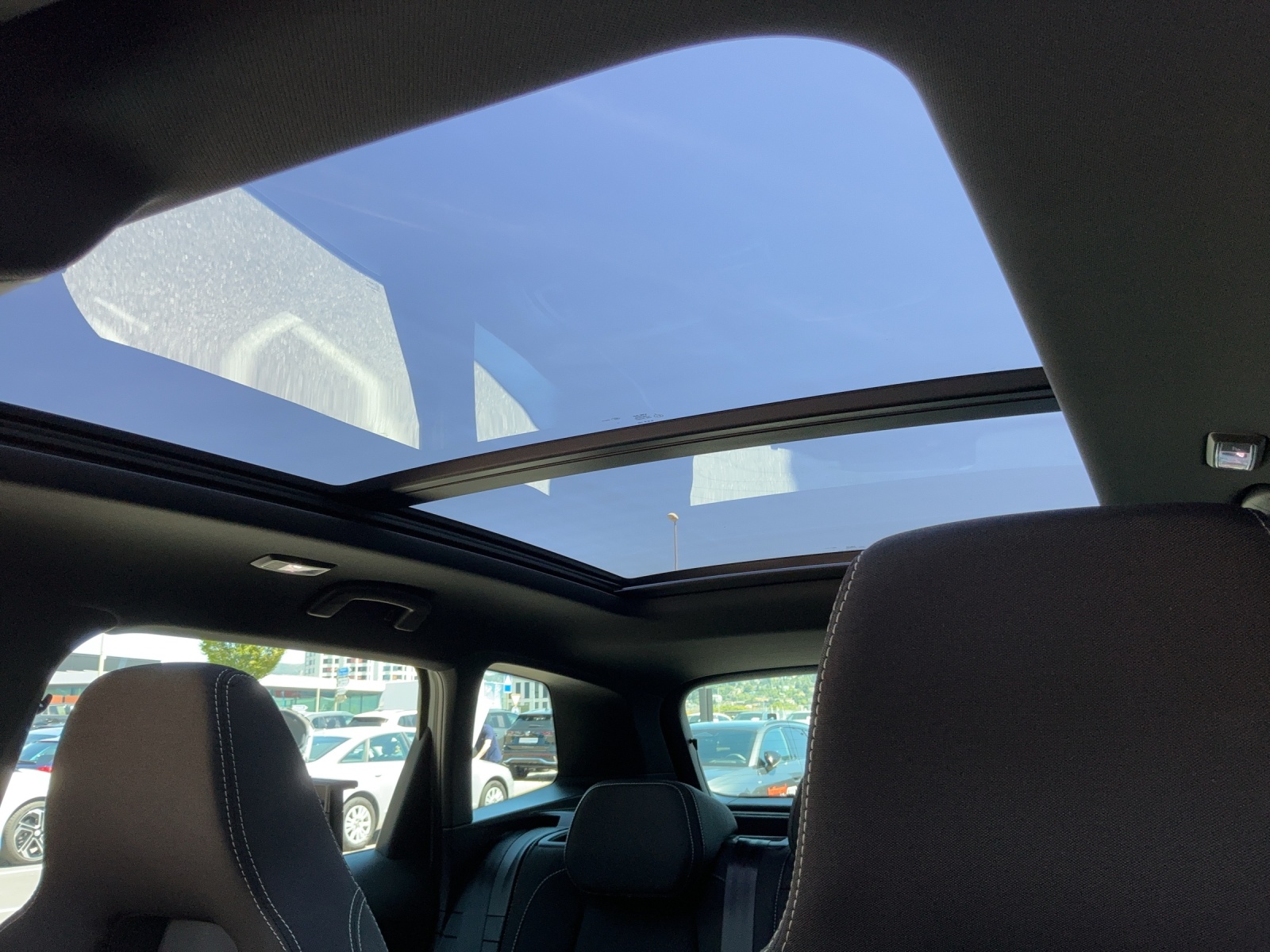 SKODA Karoq 1.5 TSI SportLine DSG - 15