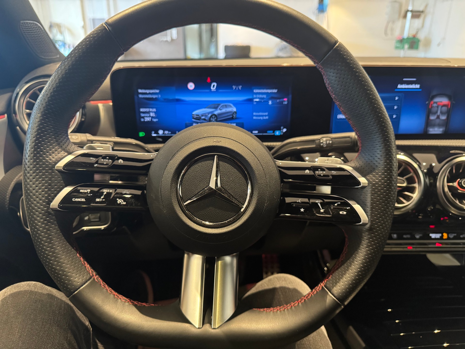 MERCEDES-BENZ A 250 AMG Line 4m - 19