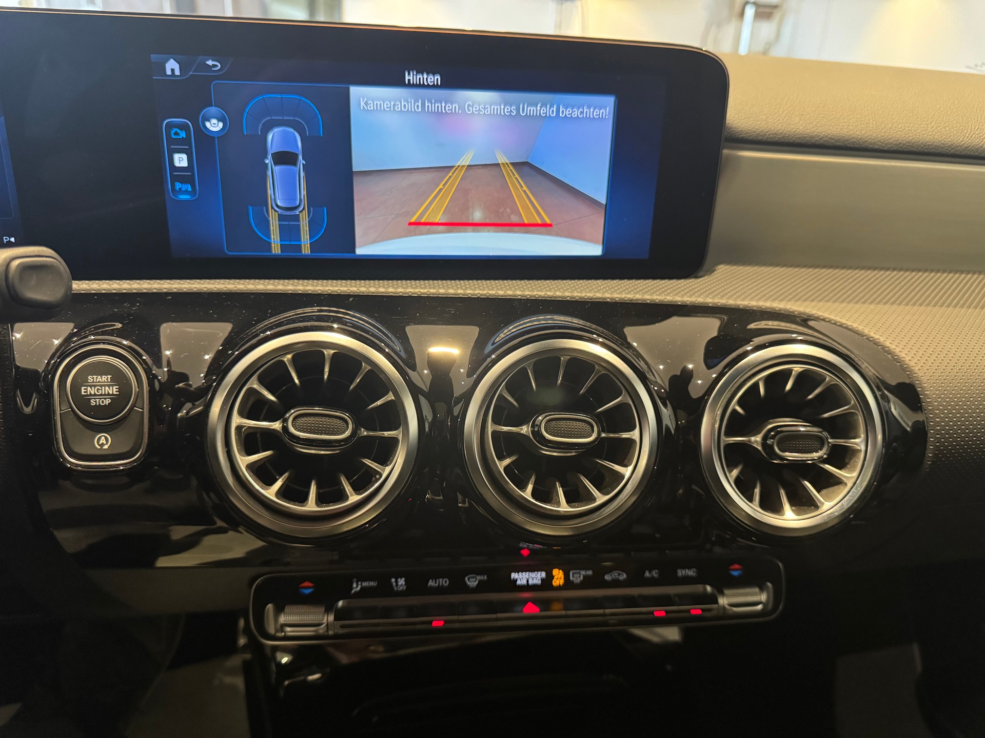 MERCEDES-BENZ A 250 AMG Line 4m - 13