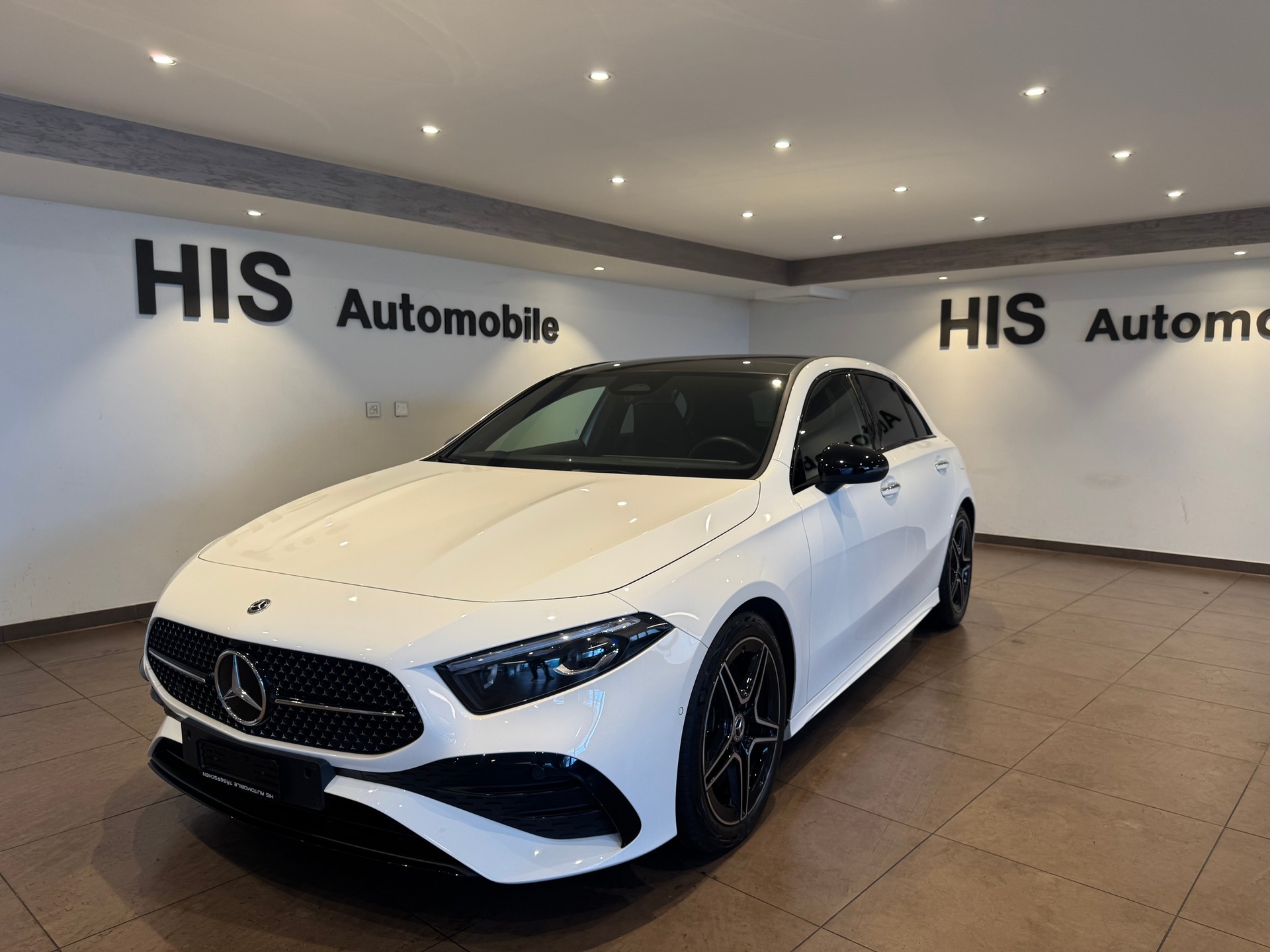 MERCEDES-BENZ A 250 AMG Line 4m - 1