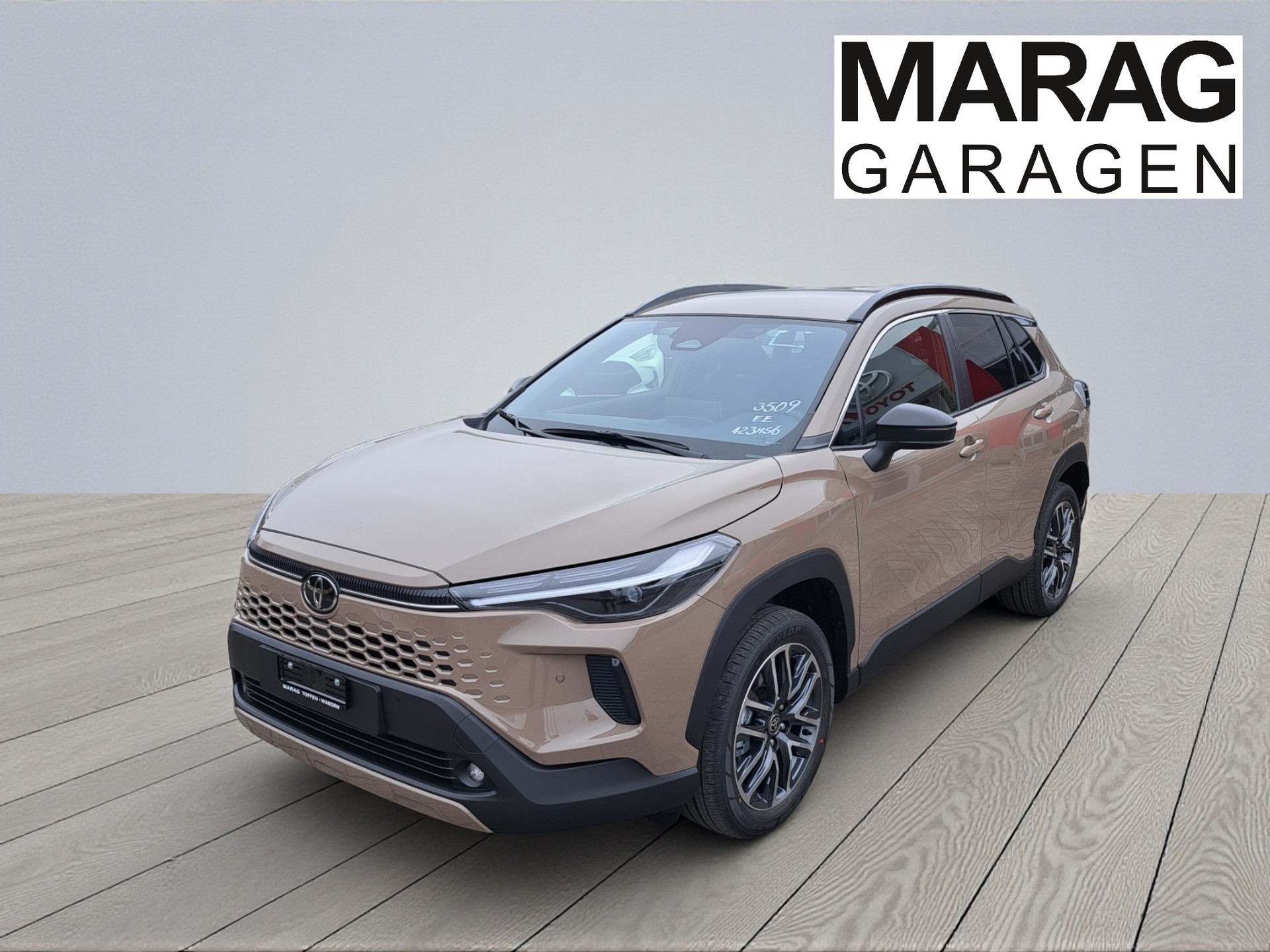 TOYOTA Corolla Cross 2.0 4WD Trend e-CVT - 2