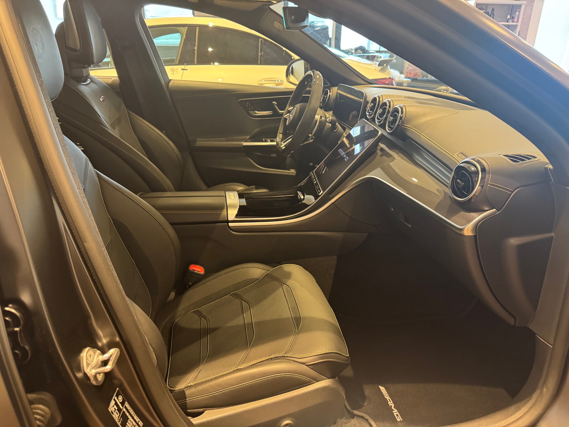 MERCEDES-BENZ C 63 AMG S E Performance Executive Edition - 6