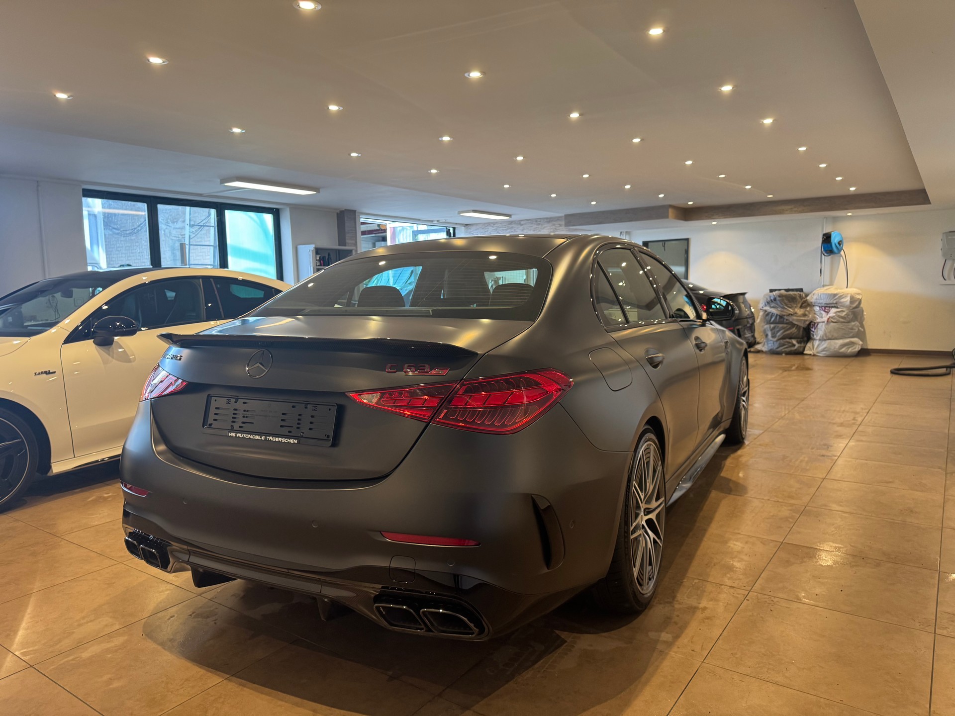 MERCEDES-BENZ C 63 AMG S E Performance Executive Edition - 4