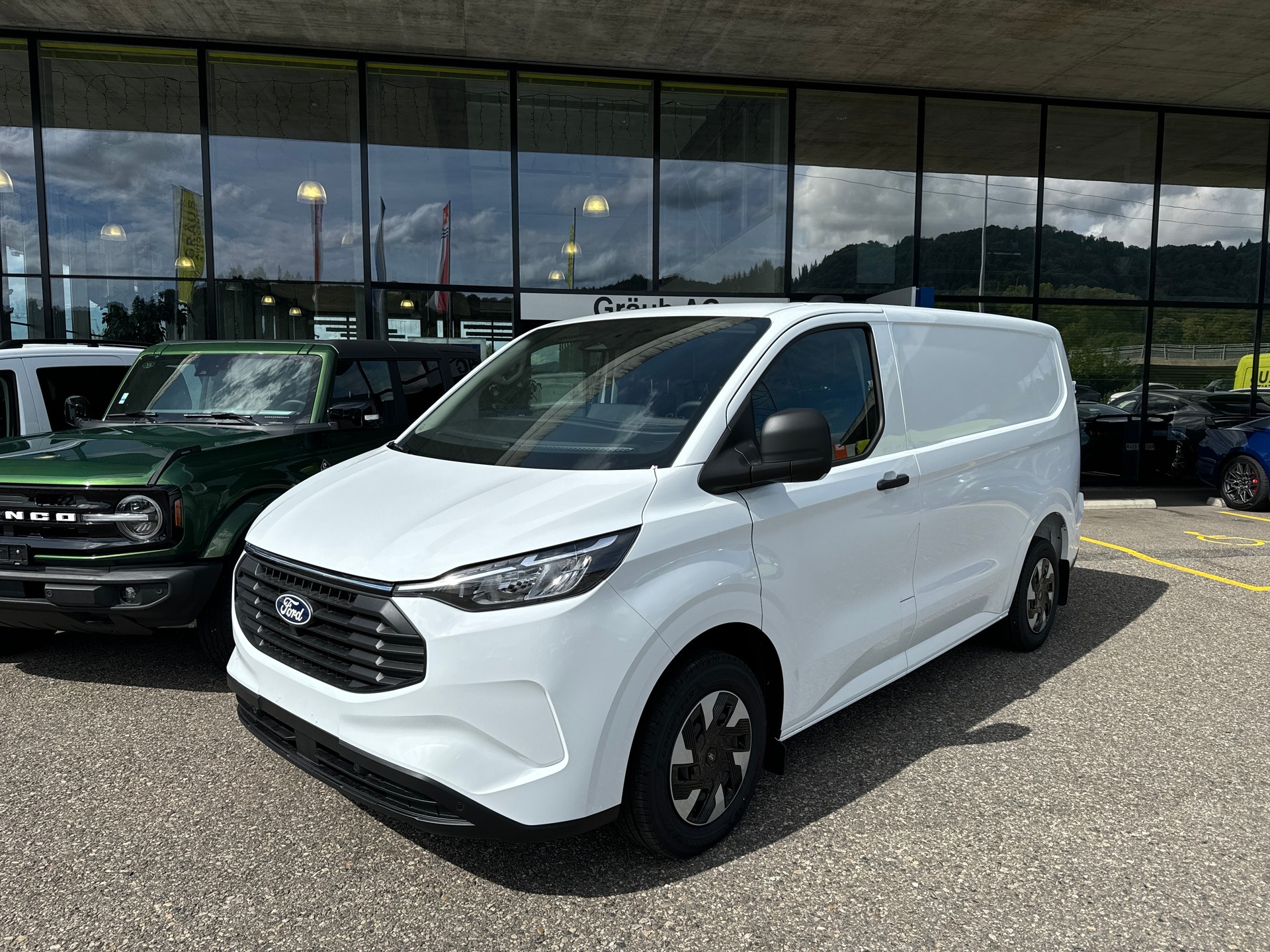FORD Transit Custom Van PHEV 320 L1H1 Trend Automat - 1