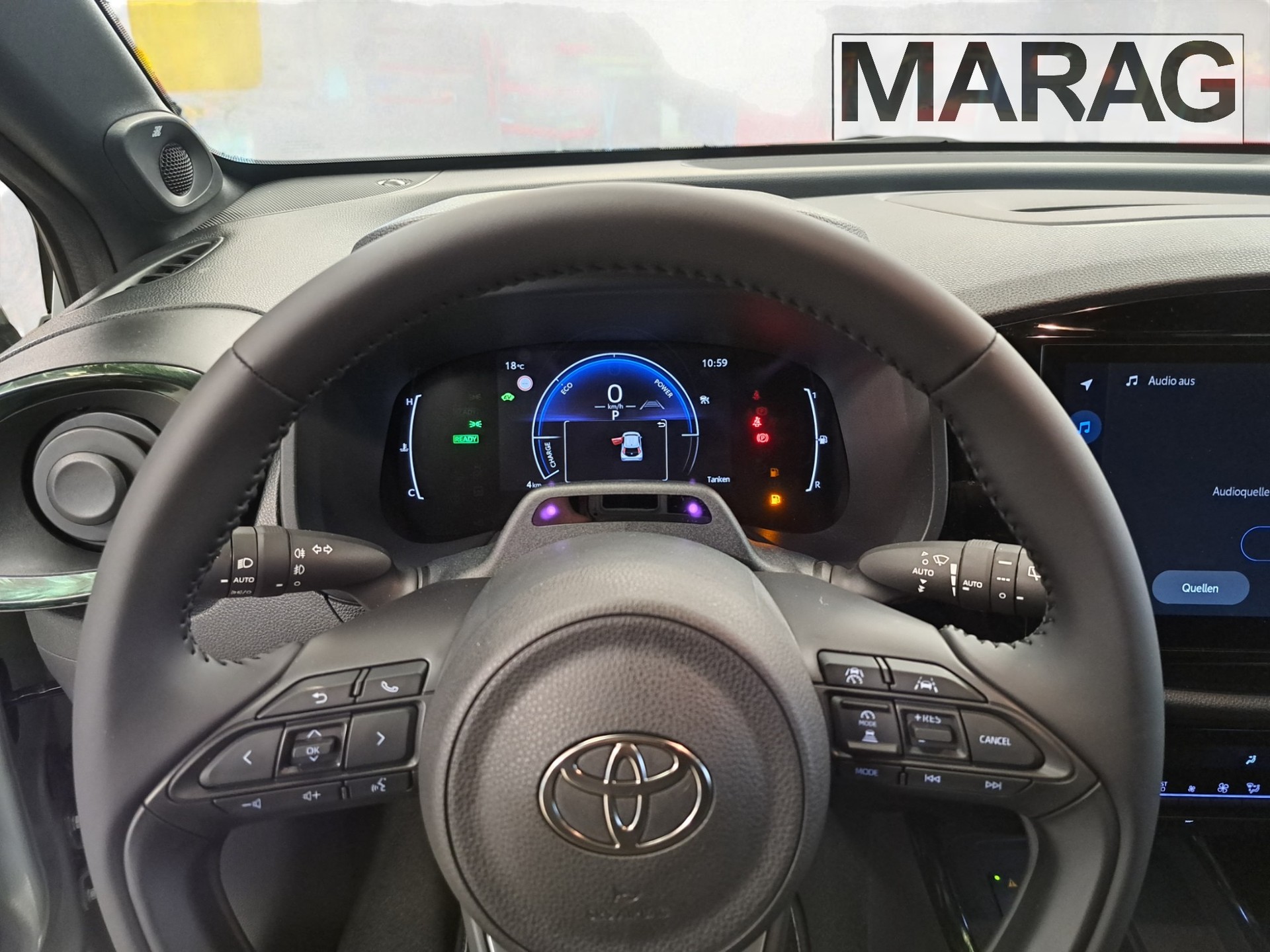 TOYOTA Aygo X 1.5 Style e-CVT - 13