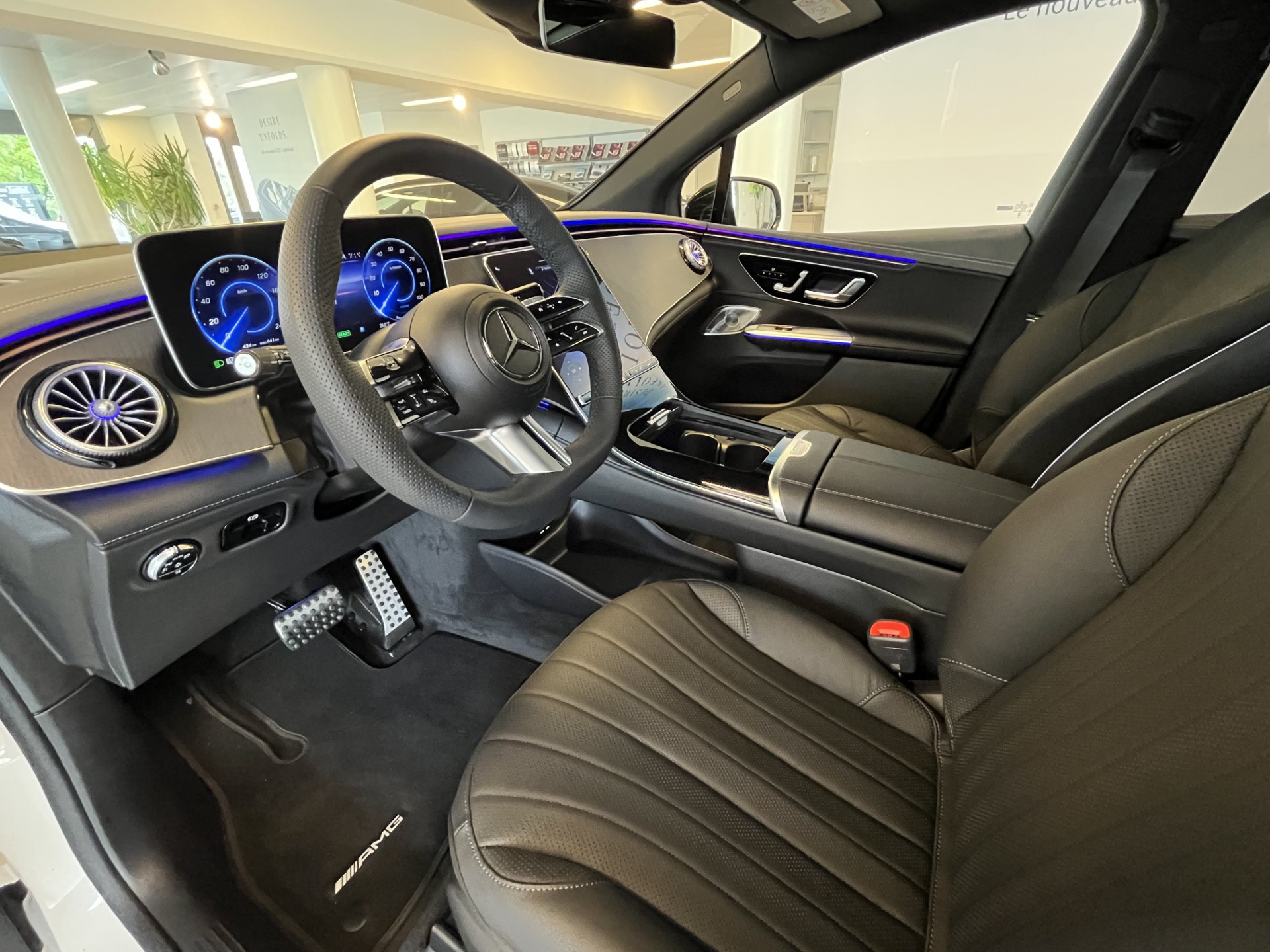 MERCEDES-BENZ EQE SUV 350 4 Matic Excellence - 6