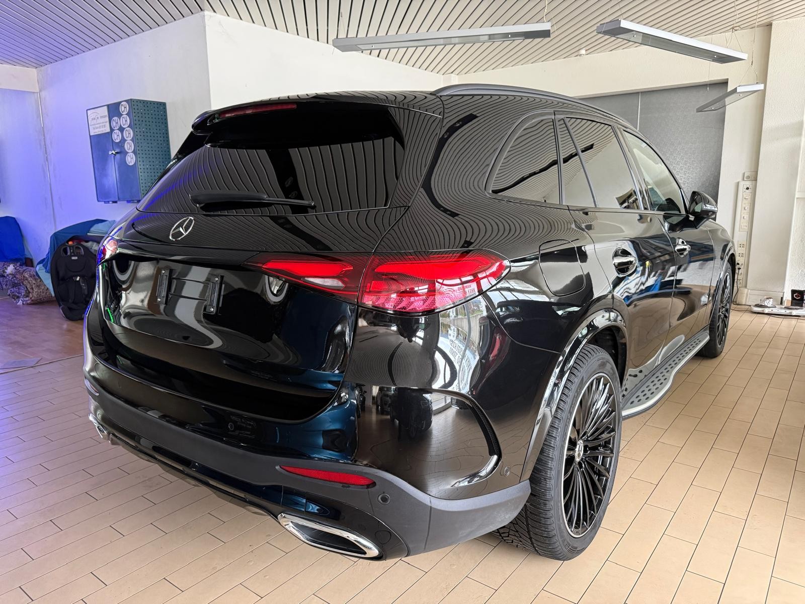 MERCEDES-BENZ GLC 220 d 4Matic 9G-Tronic - 6