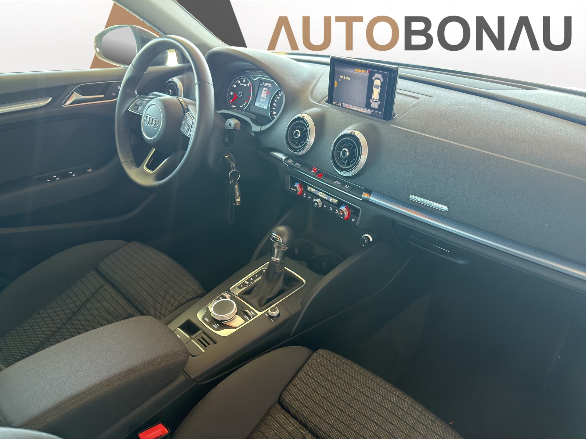 AUDI A3 Sportback 2.0 40 TFSI Sport qu. S-Tronic - 13