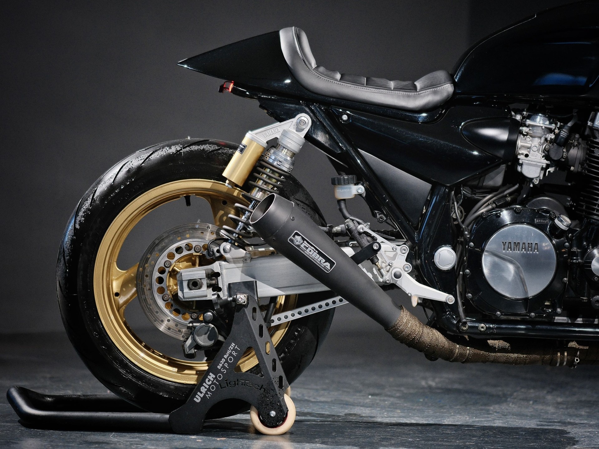 YAMAHA XJR 1300 SP - 6