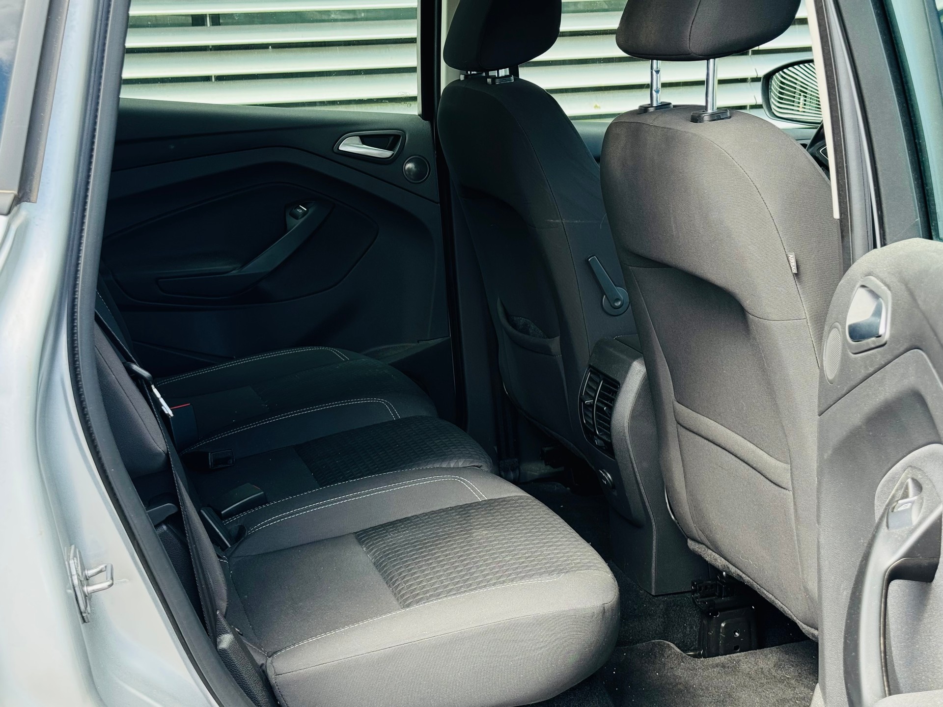 FORD C-Max 2.0 TDCi Titanium X PowerShift - 9