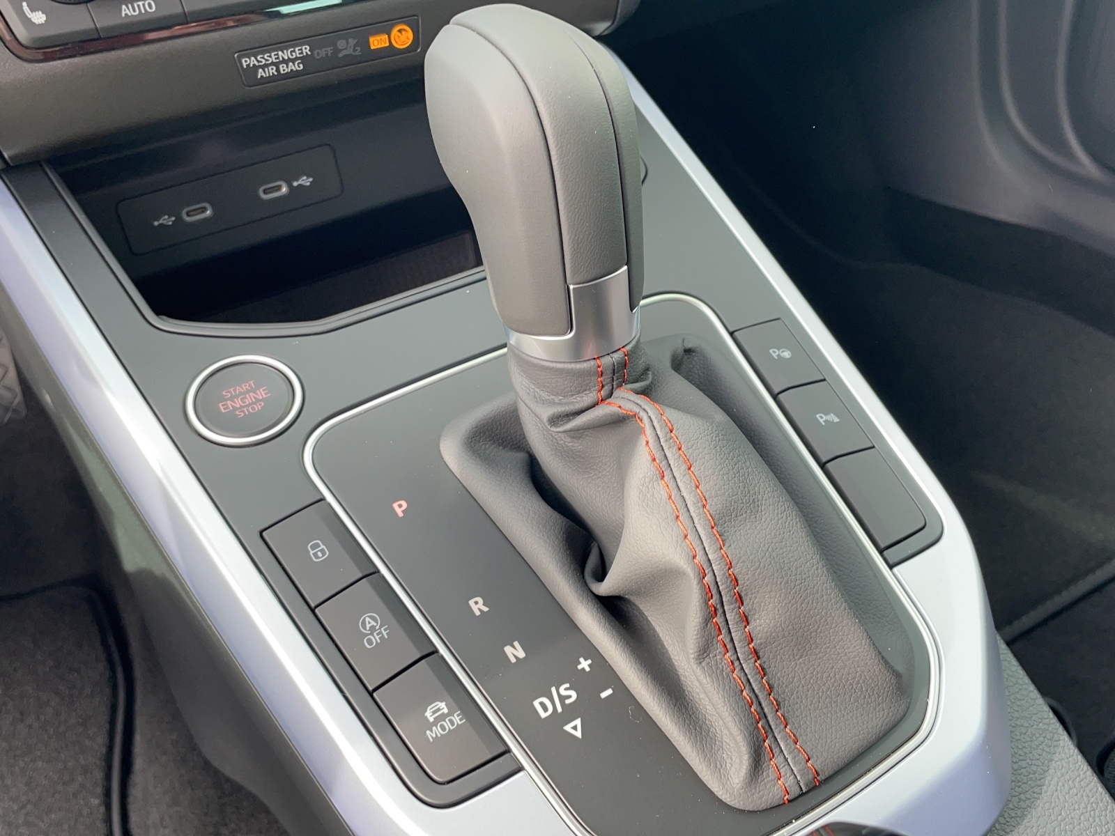 SEAT Arona 1.5 TSI Move FR DSG - 10