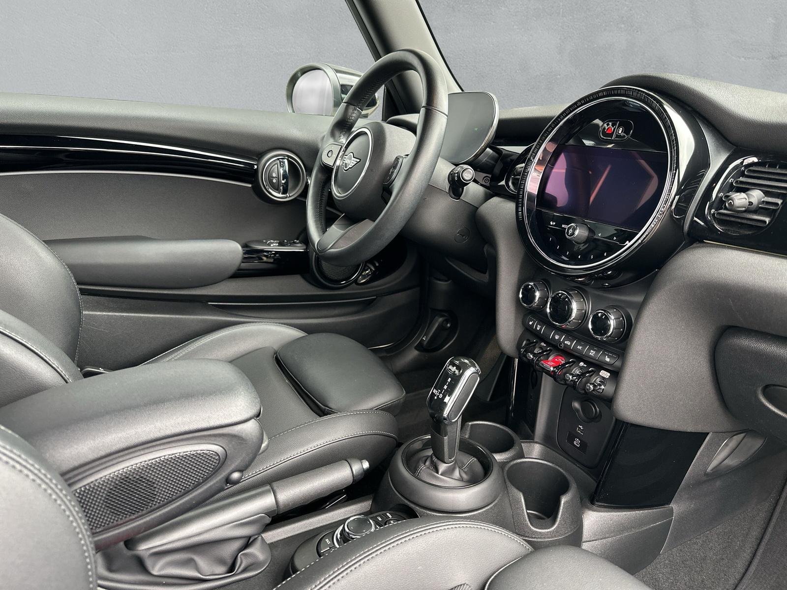 MINI Cooper Classic Trim F56 1.5i (CH) - 15
