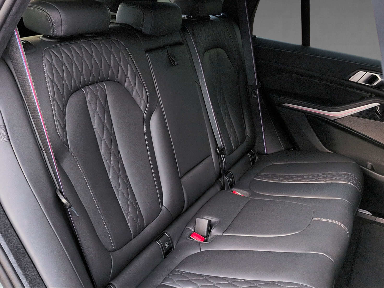 BMW X5 M60i xDrive - 10