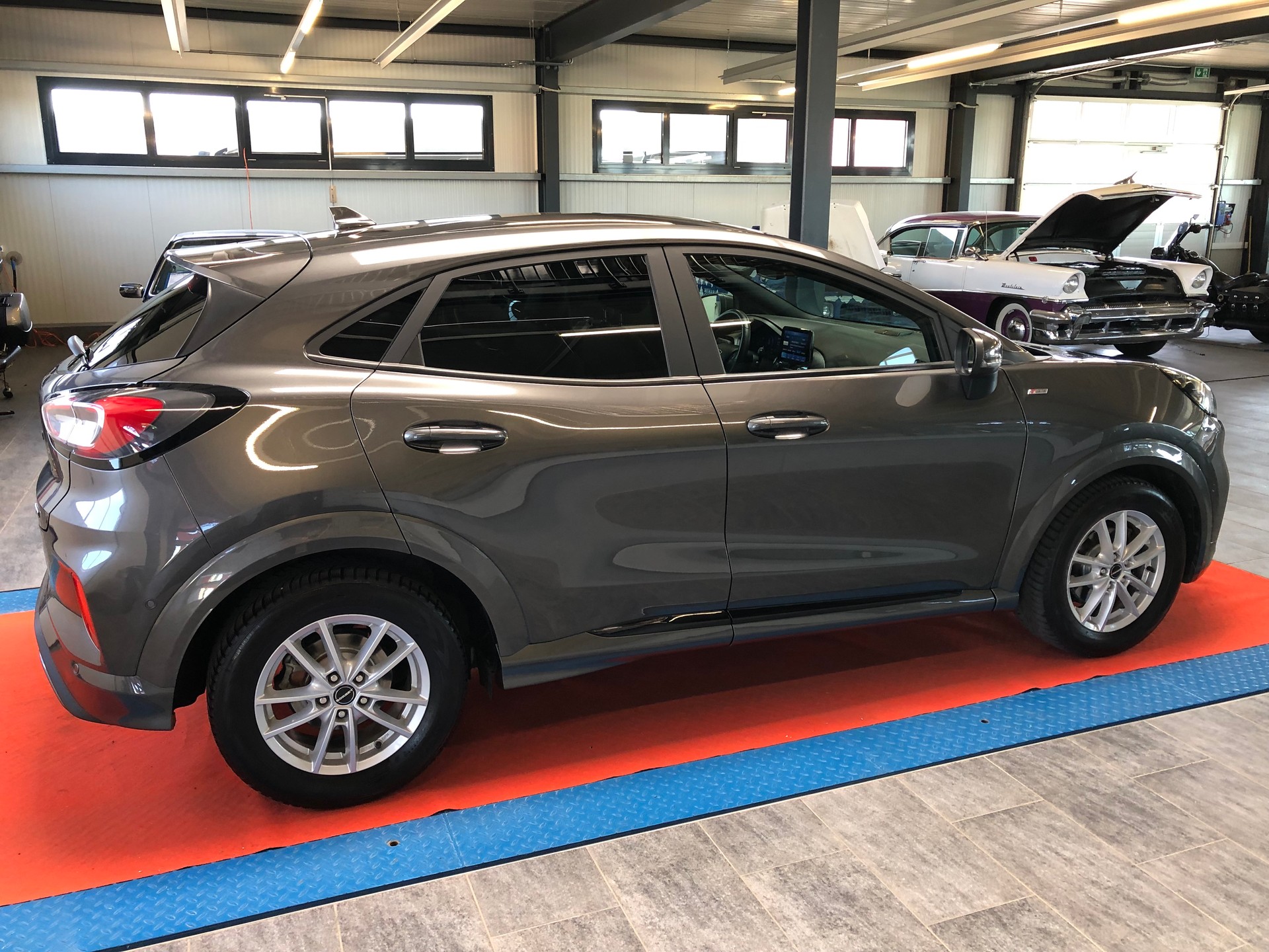 FORD Puma 1.0 MHEV ST-Line - 11