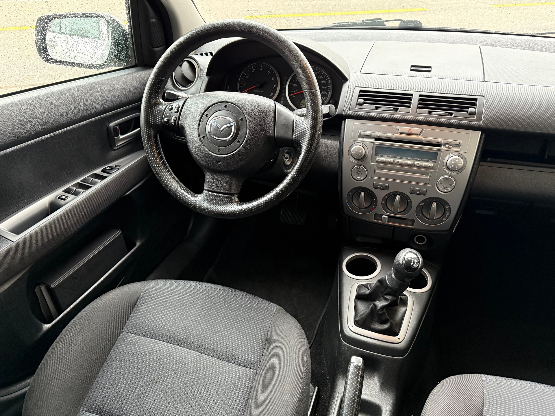 MAZDA 2 1.4i 16V Exclusive - 12