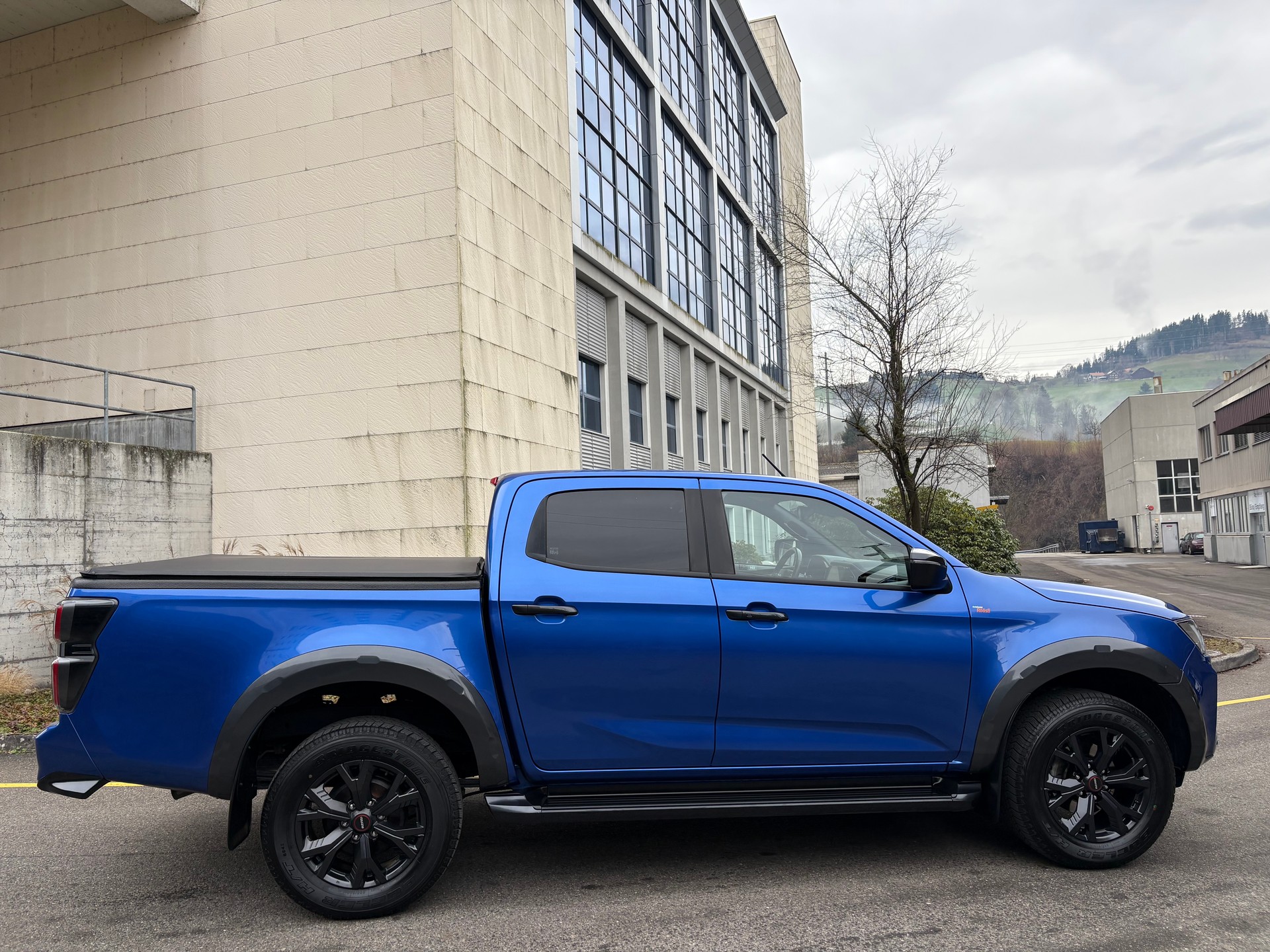 ISUZU D-MAX 1.9 CrewCab N60FF 4x4 AT - 3