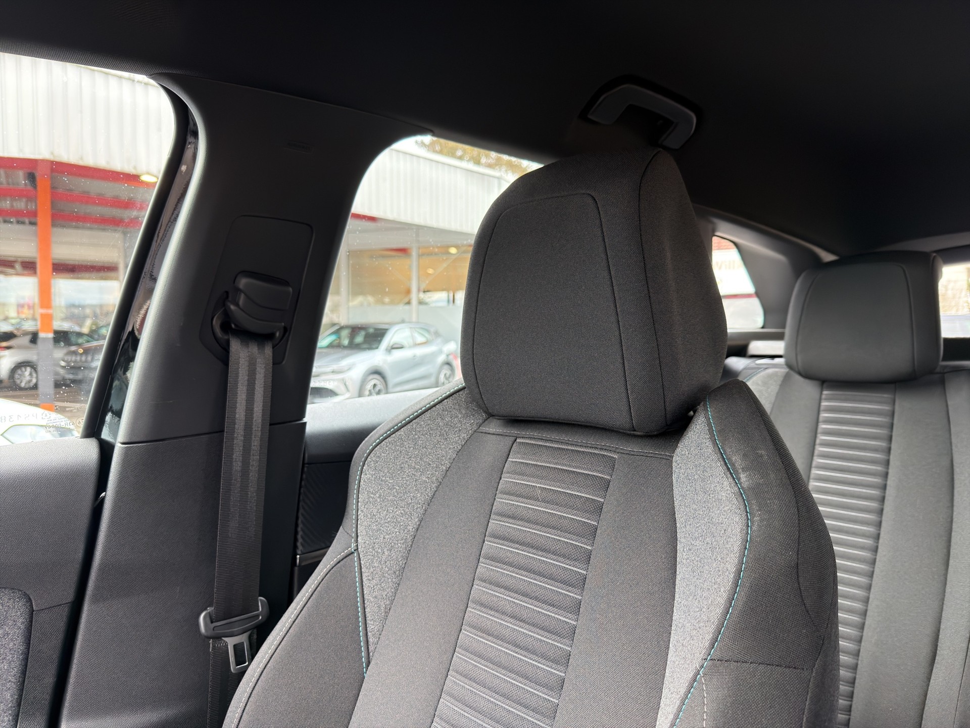 PEUGEOT 3008 1.6 Plug-in Hybrid Active Pack - 29