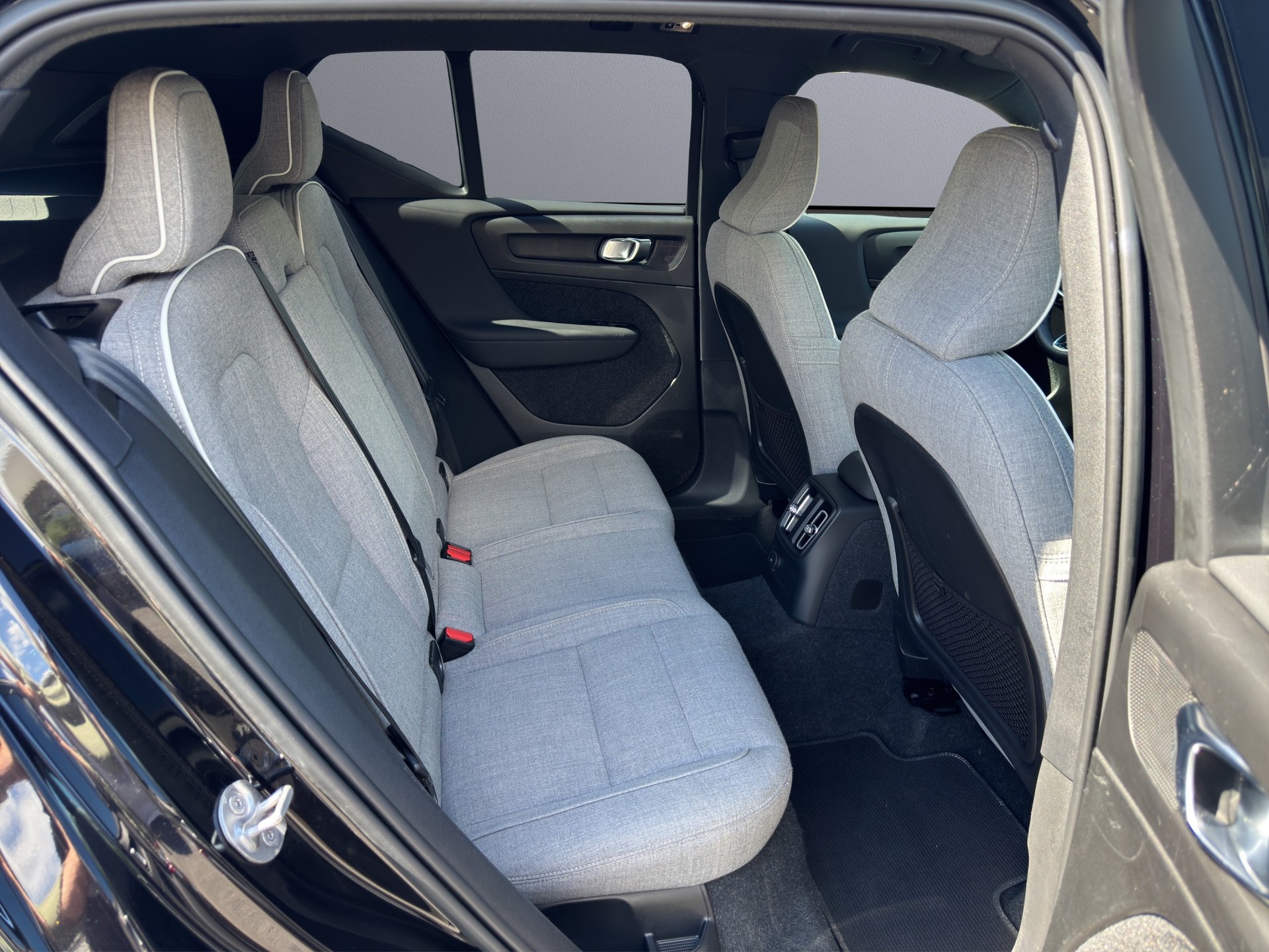 VOLVO XC40 T5 PHEV Ultimate Dark DCT - 17