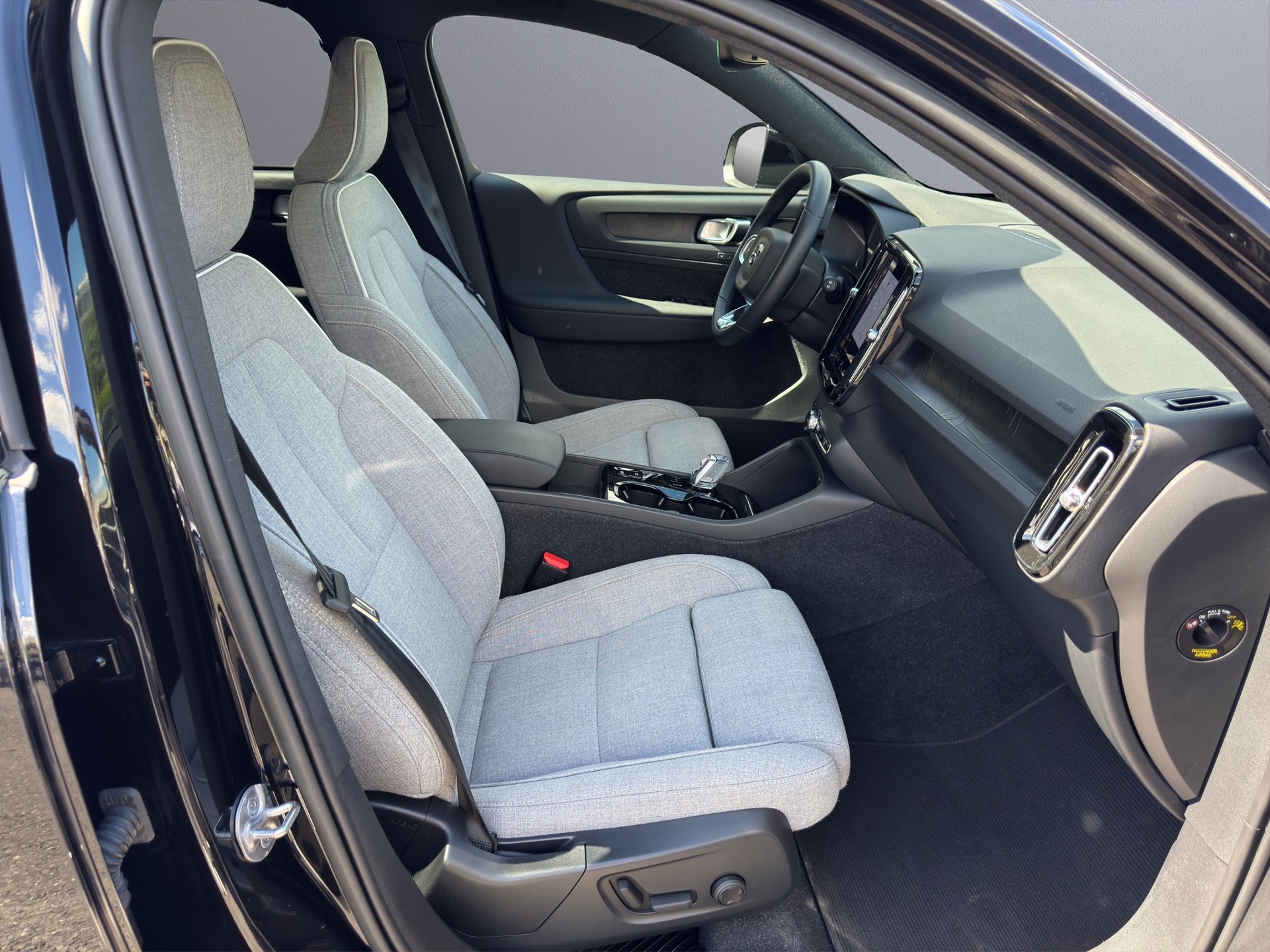 VOLVO XC40 T5 PHEV Ultimate Dark DCT - 16