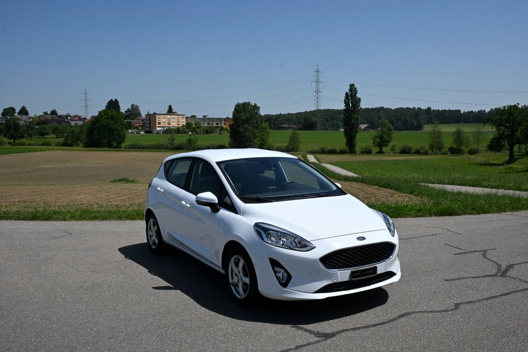FORD Fiesta 1.0 SCTi Cool & Connect Automat - 2