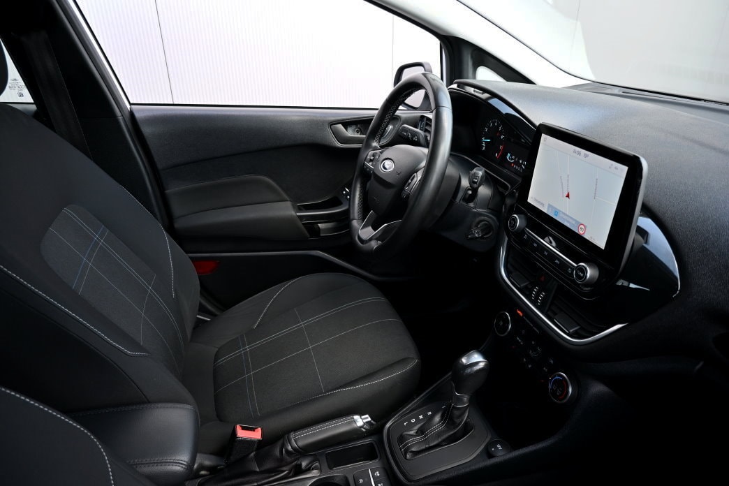 FORD Fiesta 1.0 SCTi Cool & Connect Automat - 7