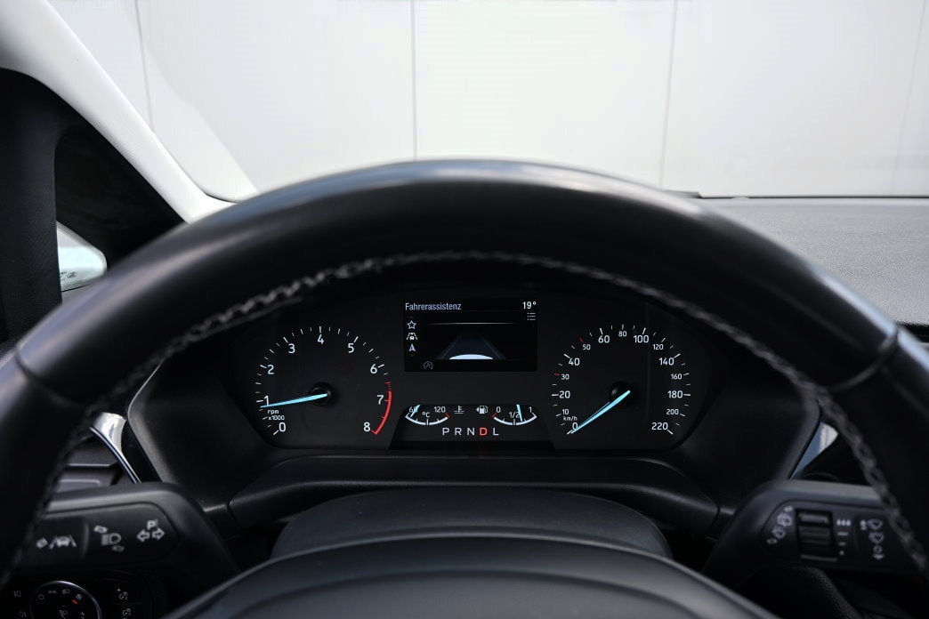 FORD Fiesta 1.0 SCTi Cool & Connect Automat - 11