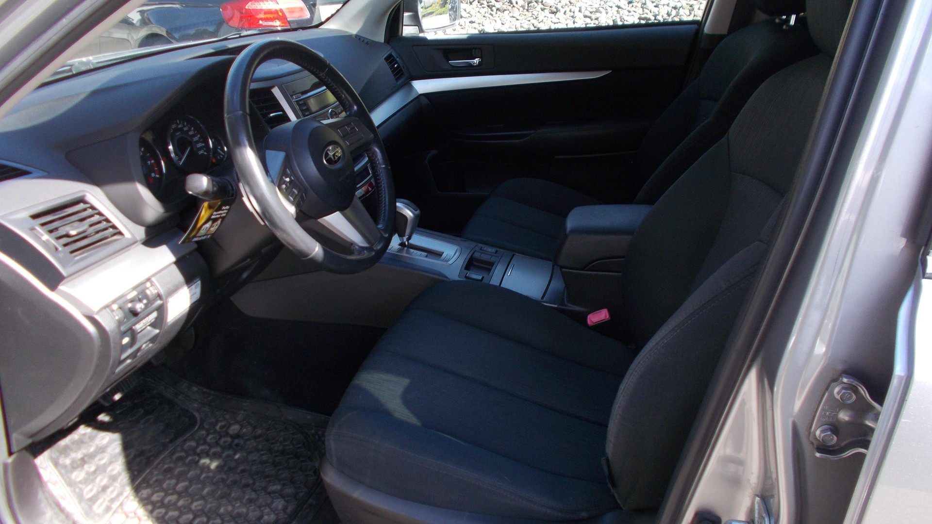 SUBARU Legacy 2.0i Swiss AWD Lineartronic - 5