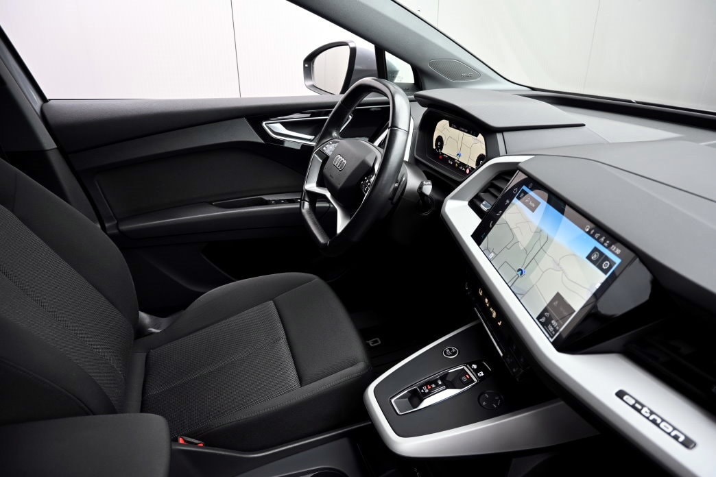 AUDI Q4 e-tron 35 - 7