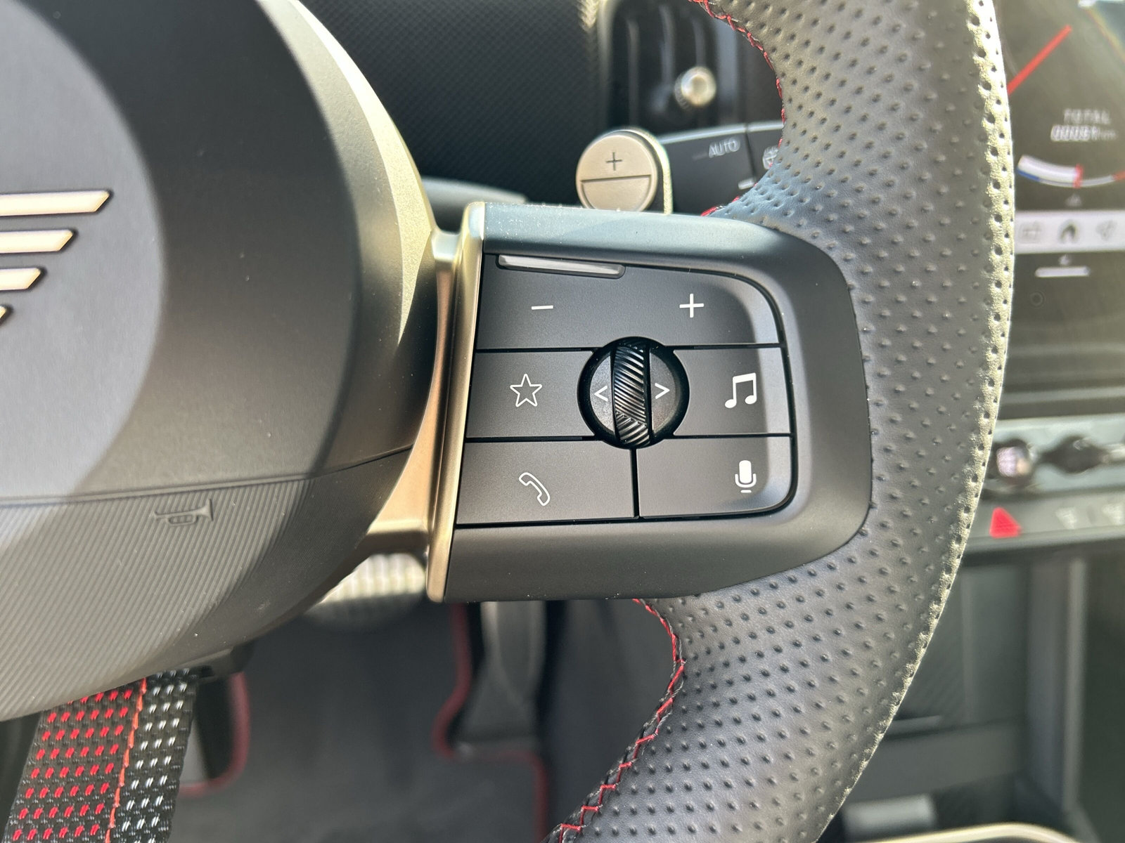 MINI Cooper John Cooper Works DKG - 16