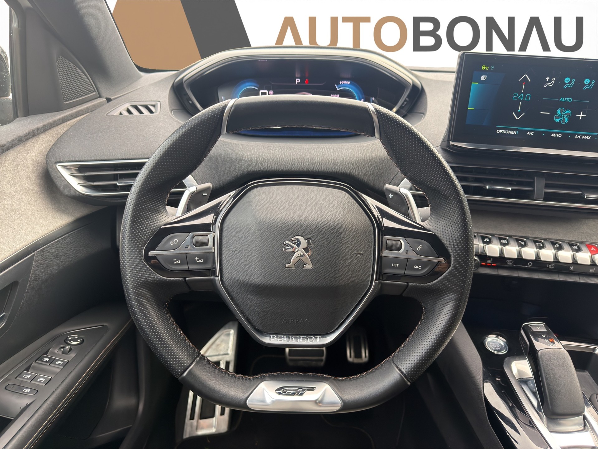 PEUGEOT 3008 1.6 Plug-in Hybrid4 GT Panoramadach - 14