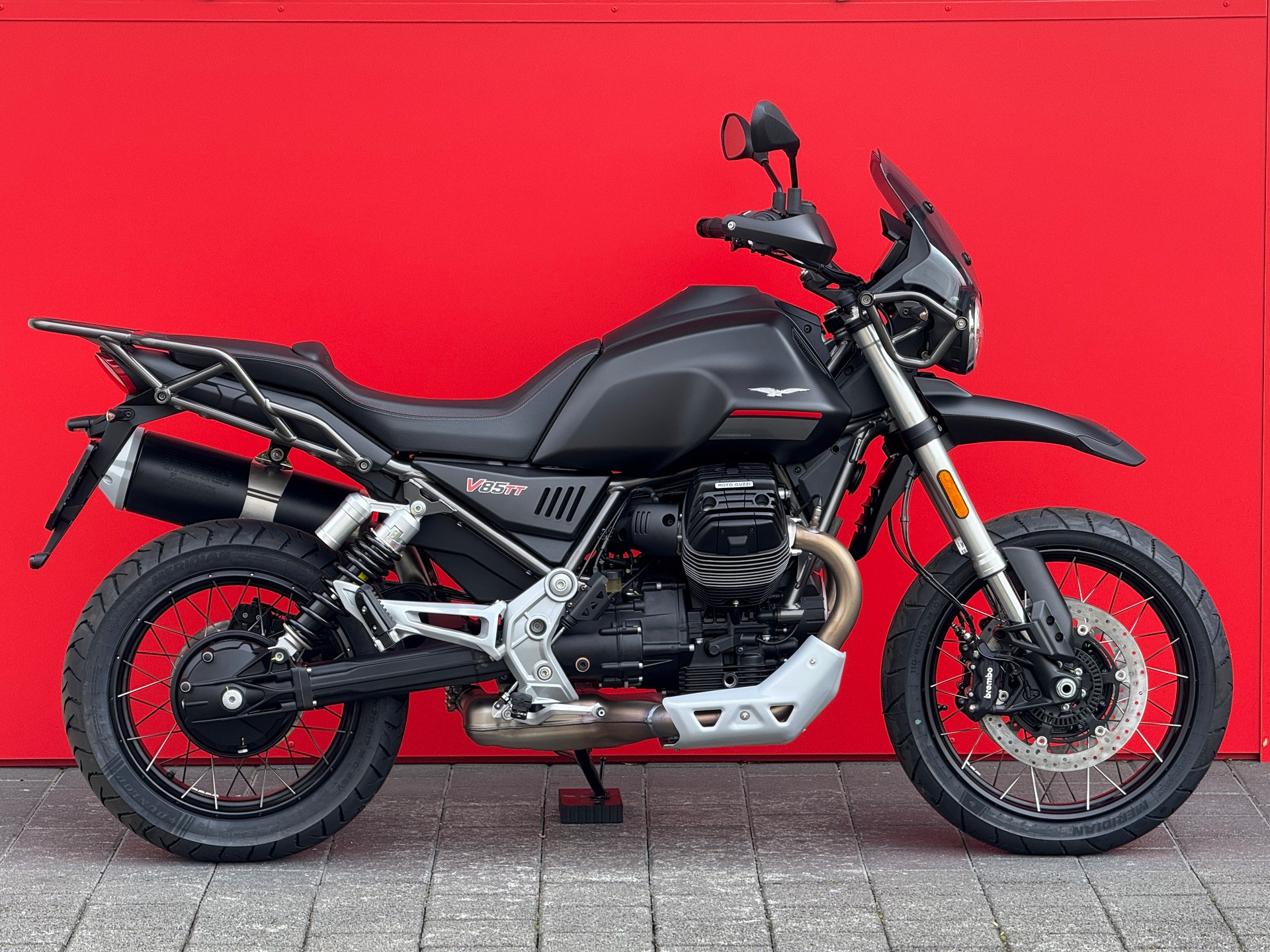 MOTO GUZZI V85 TT