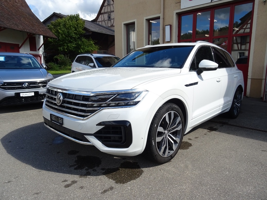 VW Touareg 3.0 V6 TDI R-Line