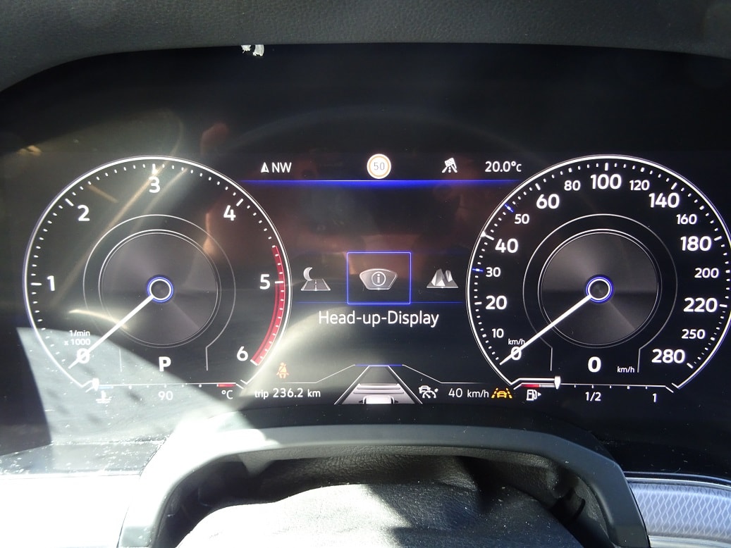 VW Touareg 3.0 V6 TDI R-Line - 12