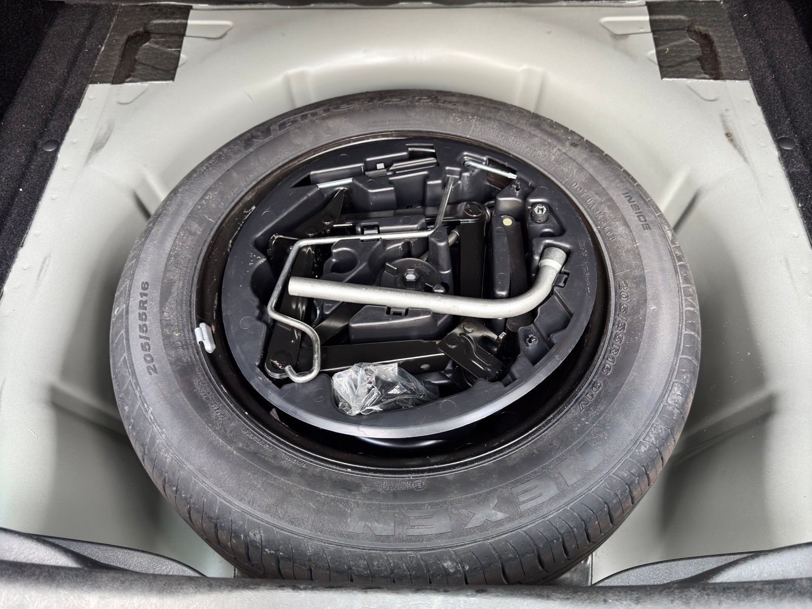 FIAT Tipo 1.6MJ Station Wagon Lounge DCT - 16