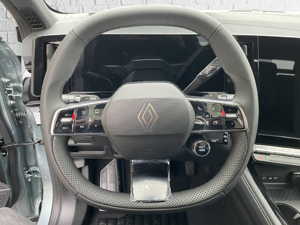 RENAULT Espace Full Hybrid E-Tech iconic full hybrid E-Tech 200 - 5 Seater - 7