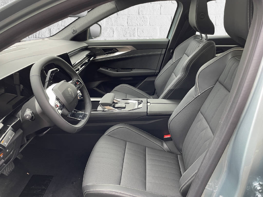 RENAULT Espace Full Hybrid E-Tech iconic full hybrid E-Tech 200 - 5 Seater - 6