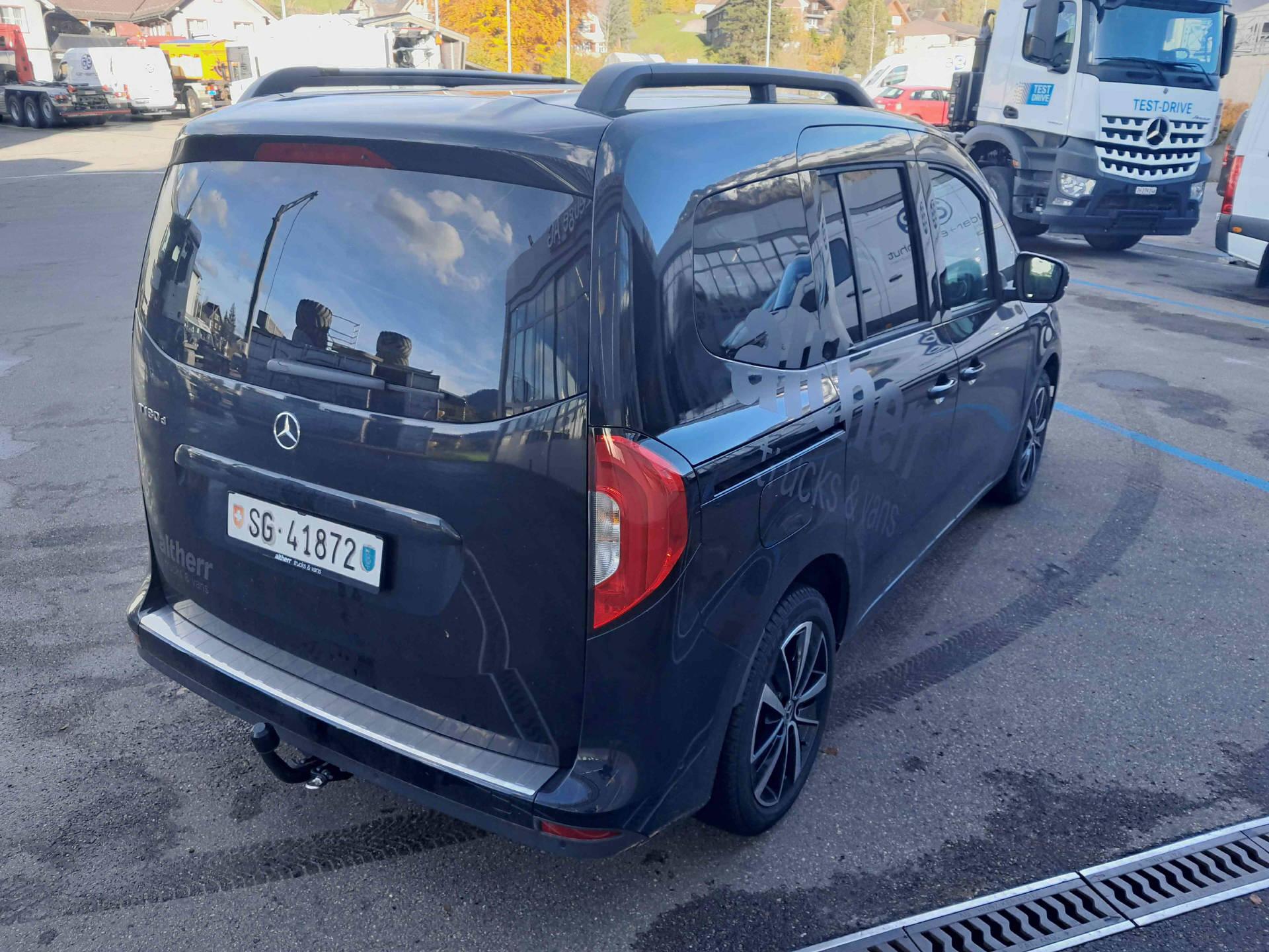 MERCEDES-BENZ 180 d Style Van S - 5