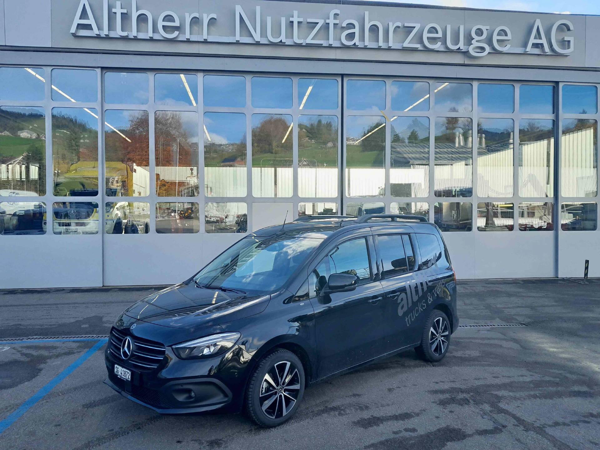MERCEDES-BENZ 180 d Style Van S