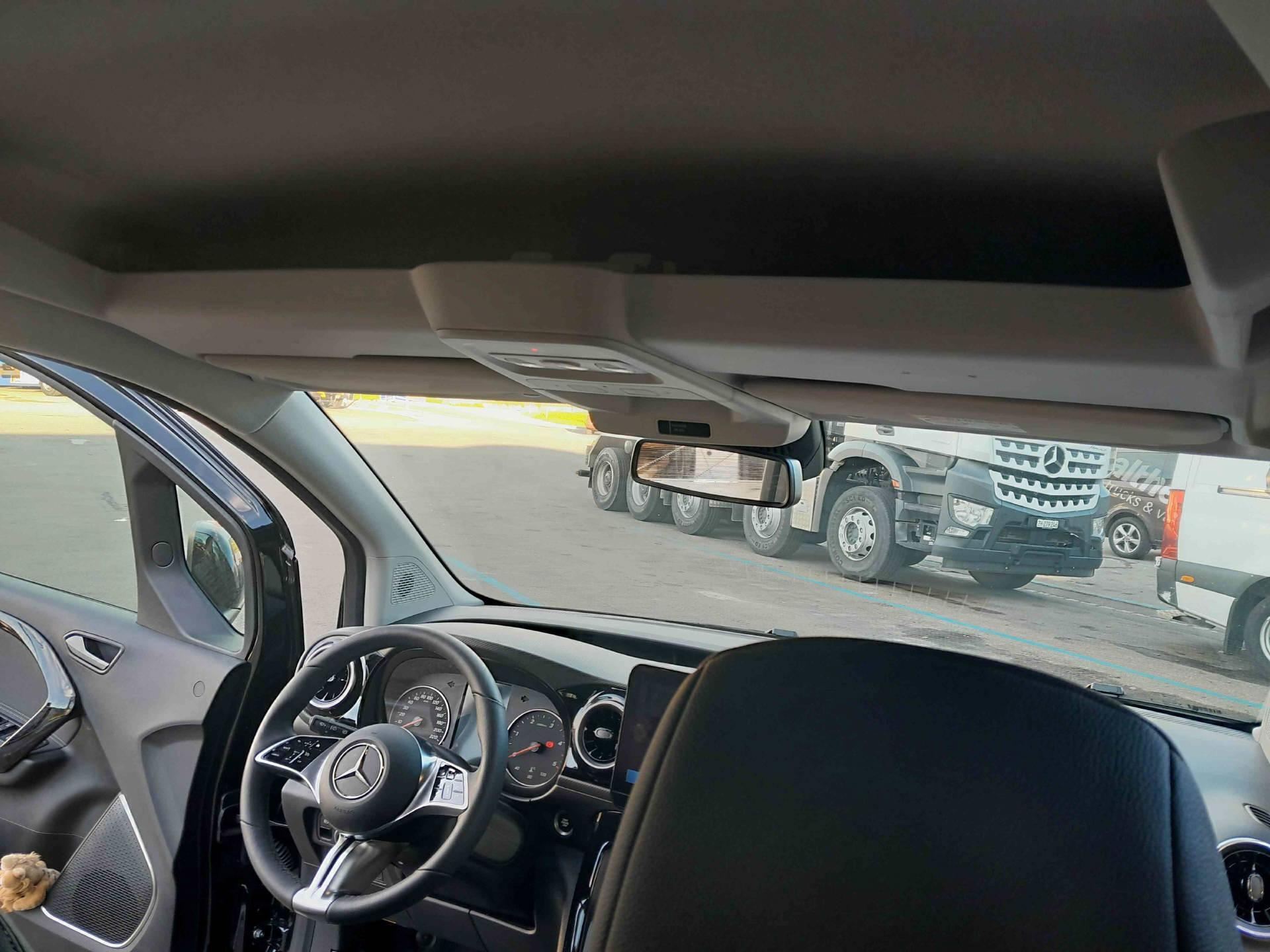 MERCEDES-BENZ 180 d Style Van S - 13