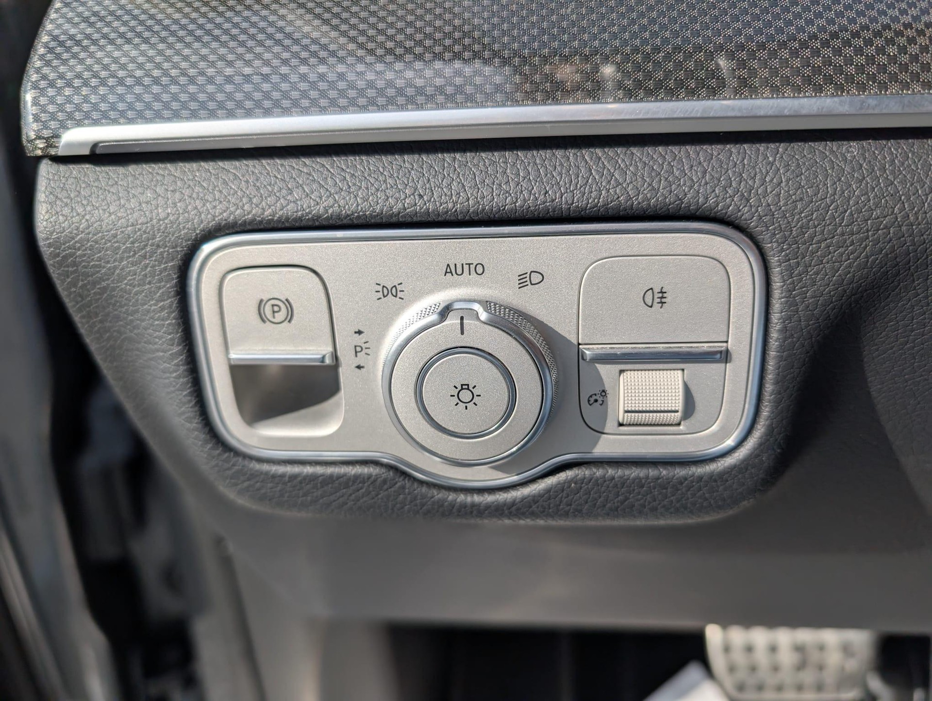 MERCEDES-BENZ GLE 400 d AMG Line 4matic - 11