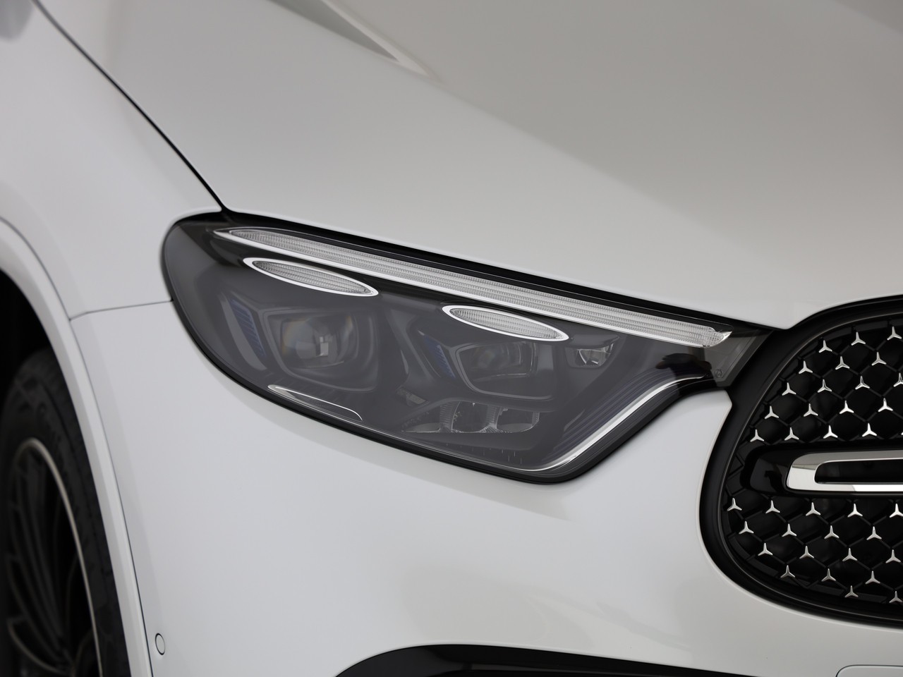 MERCEDES-BENZ GLC 400 e 4Matic 9G-Tronic - 17
