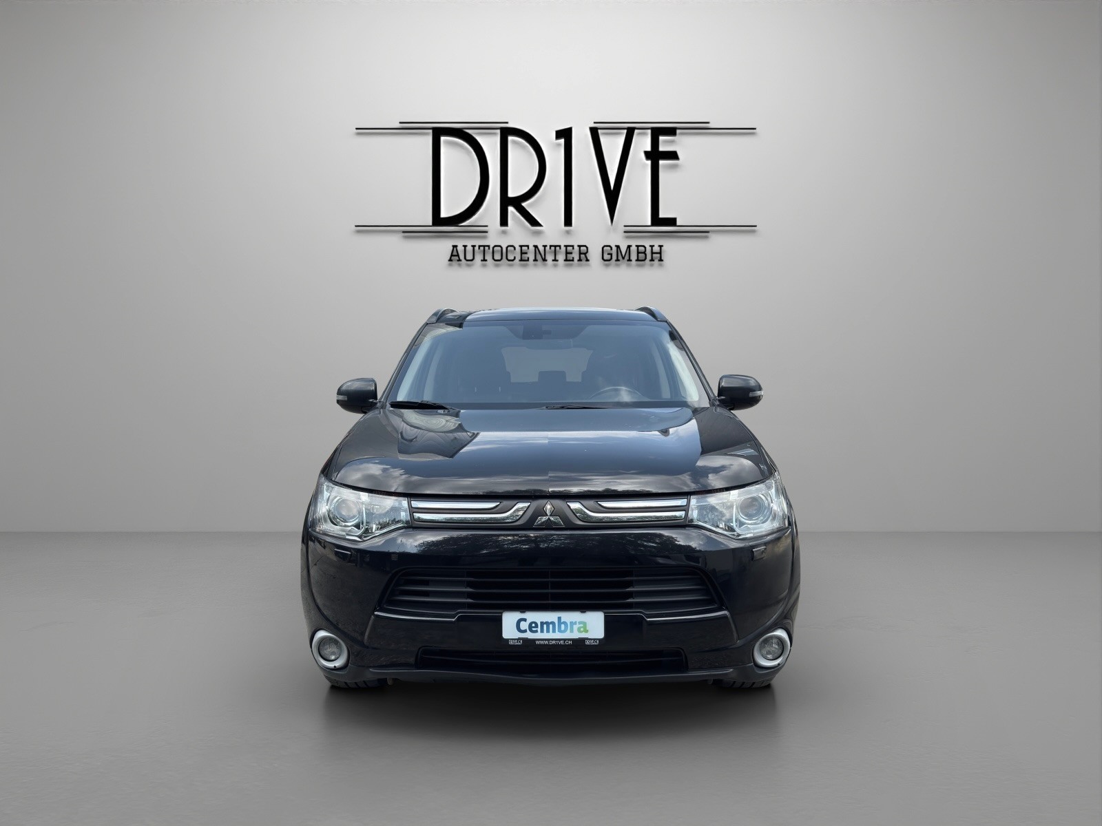 MITSUBISHI Outlander 2.2 DID Navigator Safety 4WD Automatic - 2