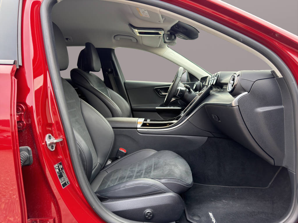 MERCEDES-BENZ C 220 d AMG Line 4matic Kombi - 14