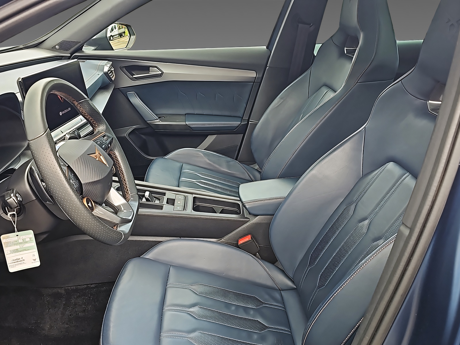 CUPRA Formentor 2.0 TSI VZ 4Drive DSG - 6
