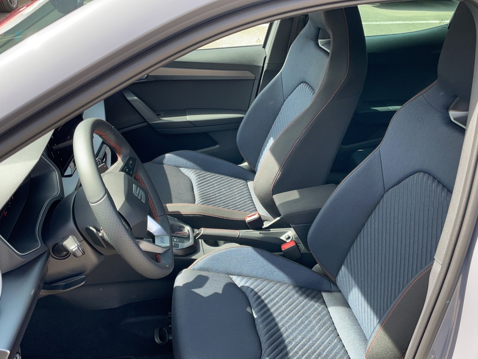 SEAT Arona 1.5 TSI FR DSG Limited Edition - 6